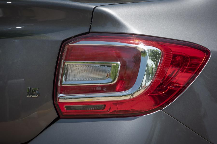 Детали экстерьера Renault Logan 2019 года  (LA) (фото 30 из 37)